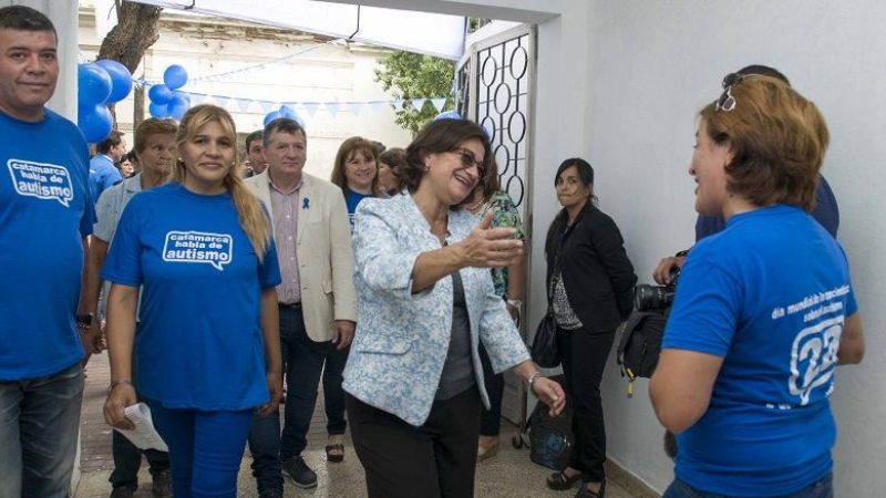 La Gobernadora visitó sede de APPAC