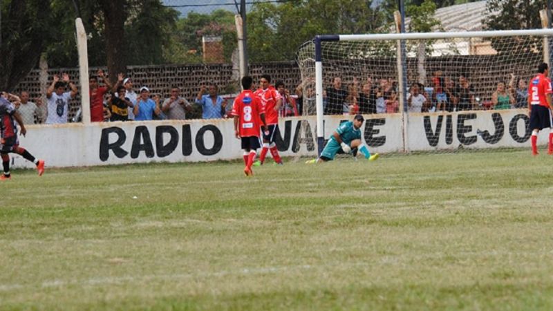Defensores venció por penales a Independiente y pasó a 4tos.