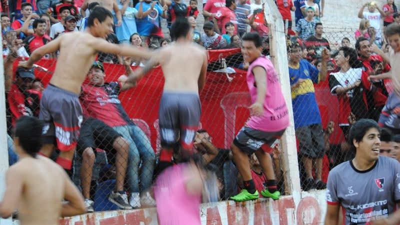 Defensores venció por penales a Independiente y pasó a 4tos.