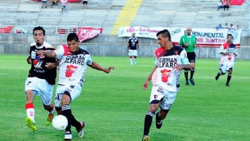 V. Cubas juega este domingo, a las 11; “Poli” a las 16.30