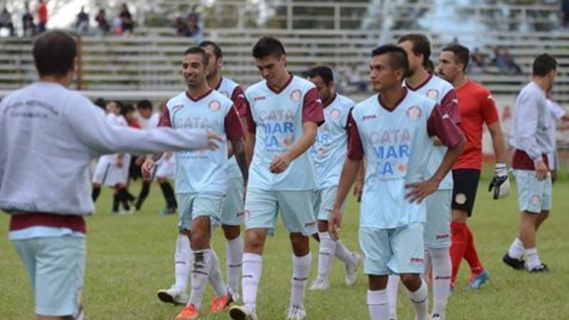 Aconquija busca su primer triunfo frente al líder Mitre