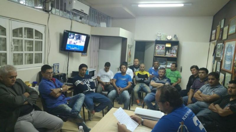 Deportes se reúne con el boxeo