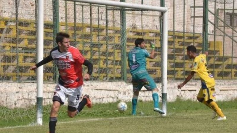 Perdieron Villa Cubas y Policial, y clasificó Amalia