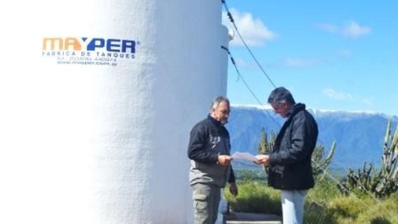 Recorrido de obra por Loma Negra