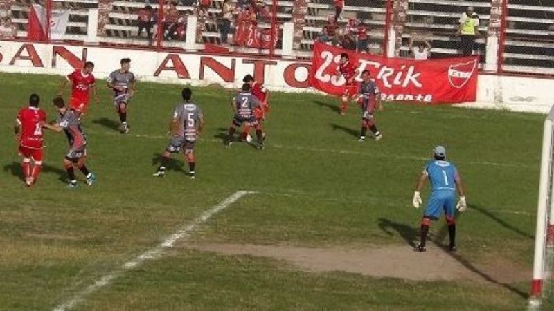 Defensores también cierra la “semi” contra Ranchillos, el sábado