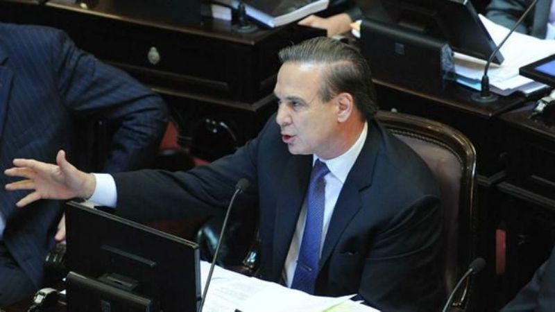 La ley antidespidos fue apoyada por el “conjunto del arco político”