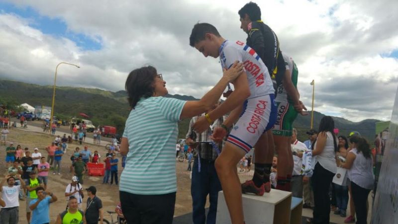 La Gobernadora coronó a los campeones del Panamericano de mountain bike
