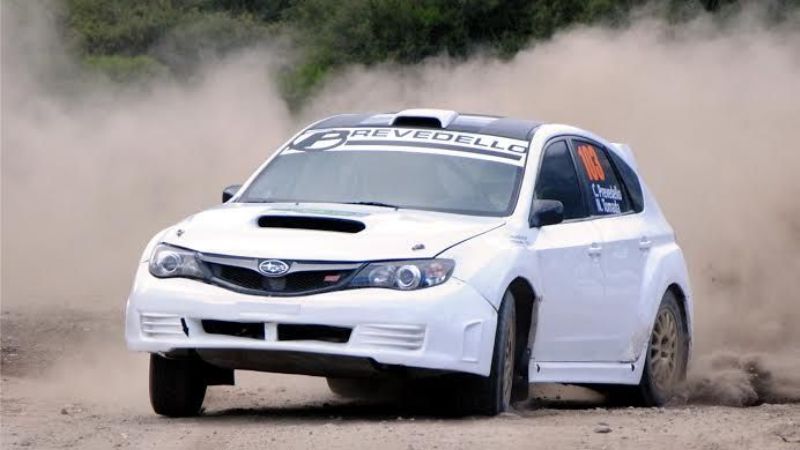 Carlos Prevedello Jr. va ganando el Rally de Valle Viejo