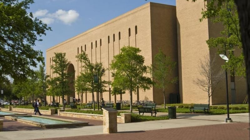 Buscan saber qué hizo la Universidad de Tucumán con utilidades de YMAD