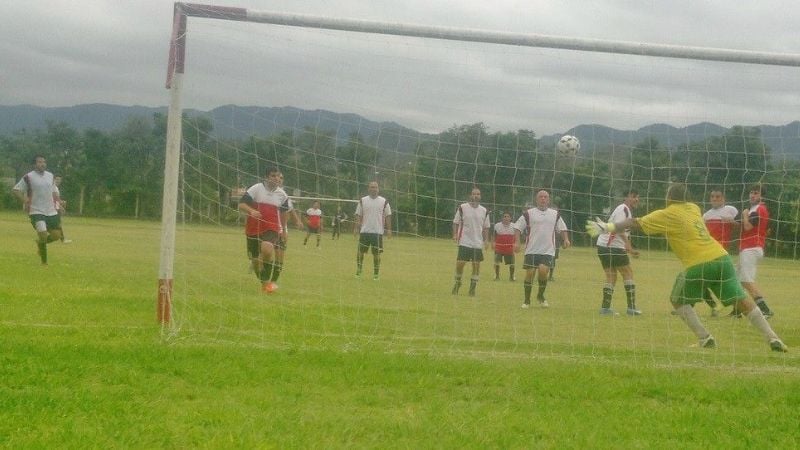 Fue “tablas” 1 a 1 en el “derby” de los abogados