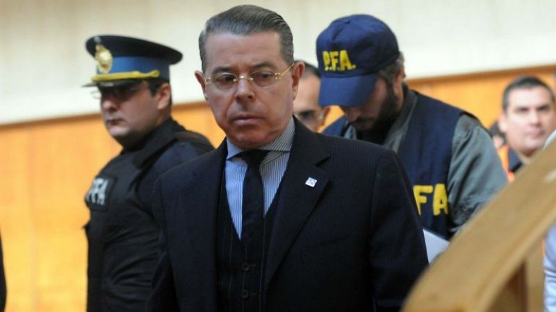 El juez Norberto Oyarbide anunció su renuncia