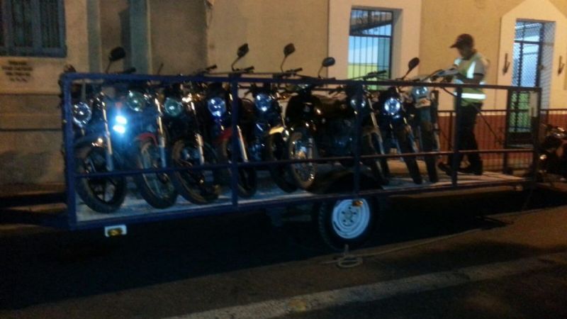 Un total de 35 motos al corralón
