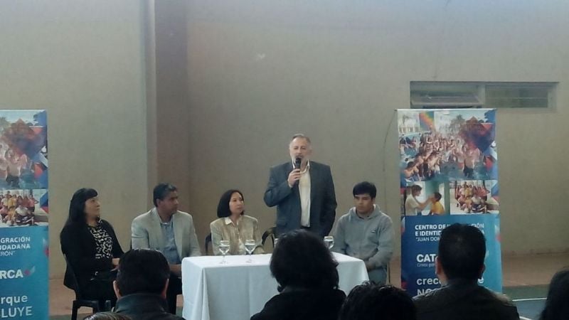 Solá Jais con regantes y productores de Belén