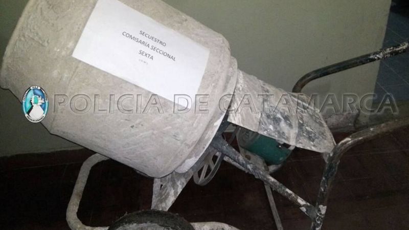 Secuestran una maquina hormigonera