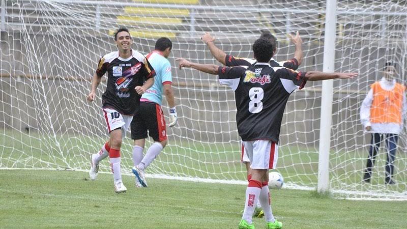 Villa Cubas ganó 3-1, es puntero y clasificó a los “play off”