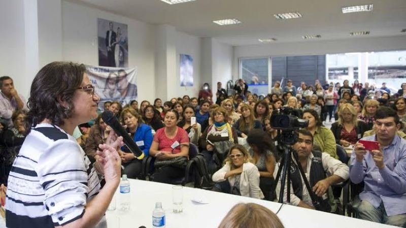 Mujeres Peronistas en apoyo a Lucía y con críticas al gobierno nacional