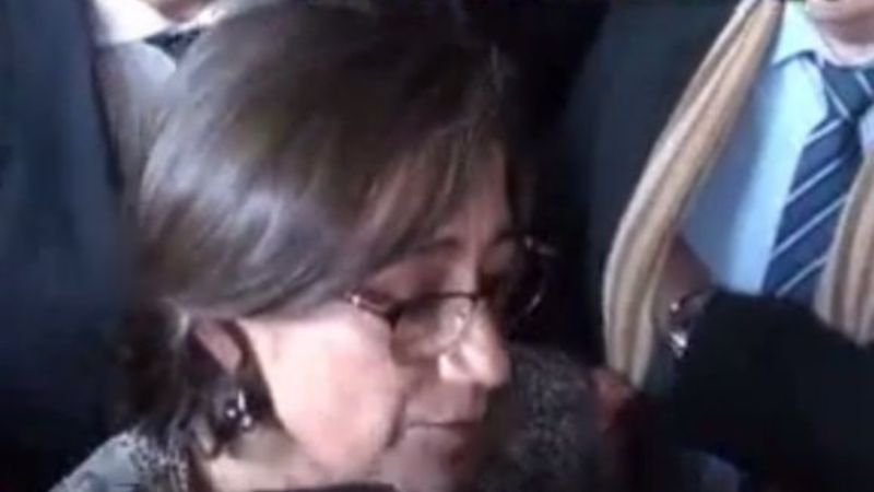 La gobernadora condicionó el uso del préstamo