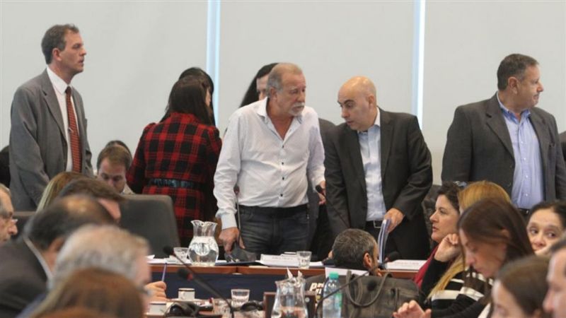 La ley antidespidos obtuvo dictamen y mañana se trata en el recinto