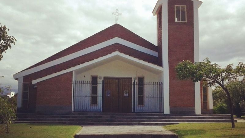 Inauguran campanario en capilla de Villa Parque Chacabuco
