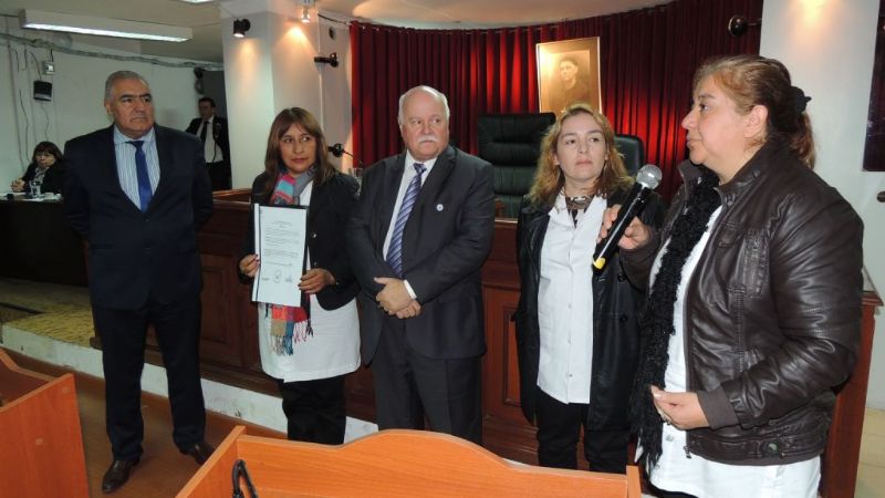 Media sanción a la creación del Programa de Instrucción en Primeros Auxilios