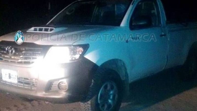 Secuestran una camioneta abandonada en Valle Viejo