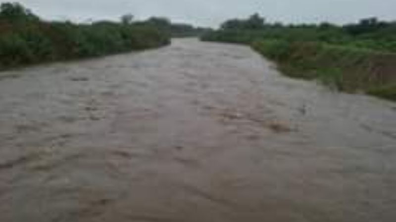 Preocupación por el aumento del caudal del Río del Bañado de Ovanta