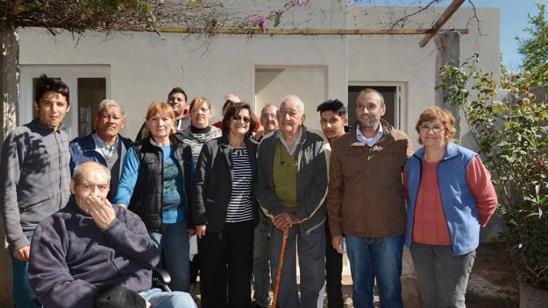 La Gobernadora entregó más viviendas sociales en Capital y Valle Viejo