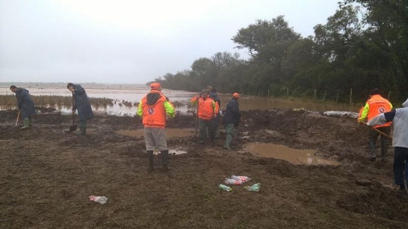 Por la crecida del Río Manantiales, Alijilán quedó aislada