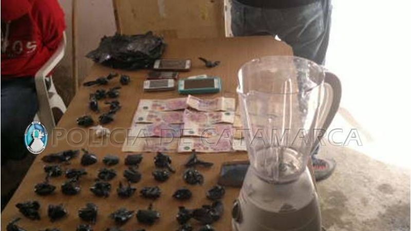 Secuestran 1 kilo de marihuana