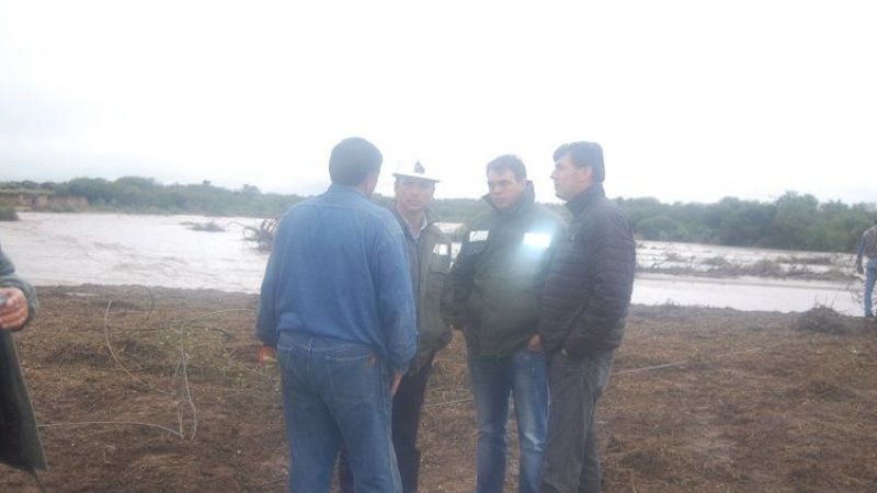 Intensos trabajos para restablecer el servicio de energía en el Este