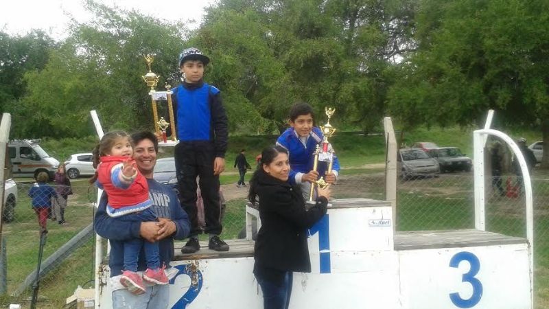 El karting volvió con todo el kartodromo de Payahuaico