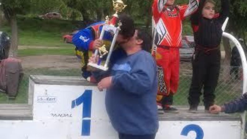 El karting volvió con todo el kartodromo de Payahuaico