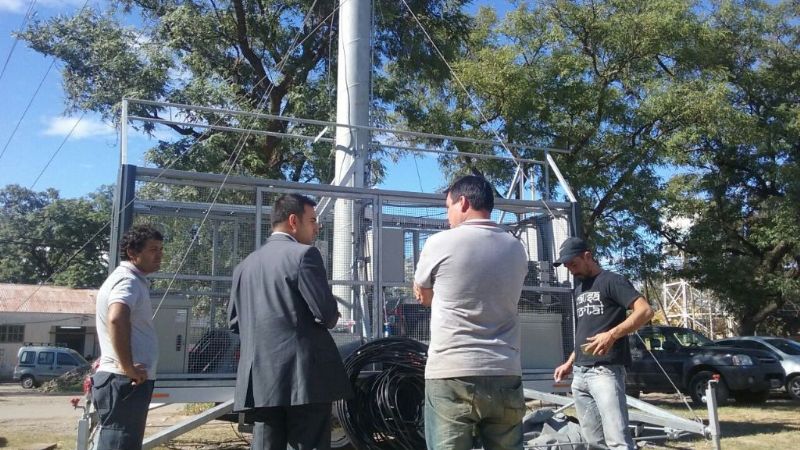 Claro activará hoy una antena para celulares en el CAPE