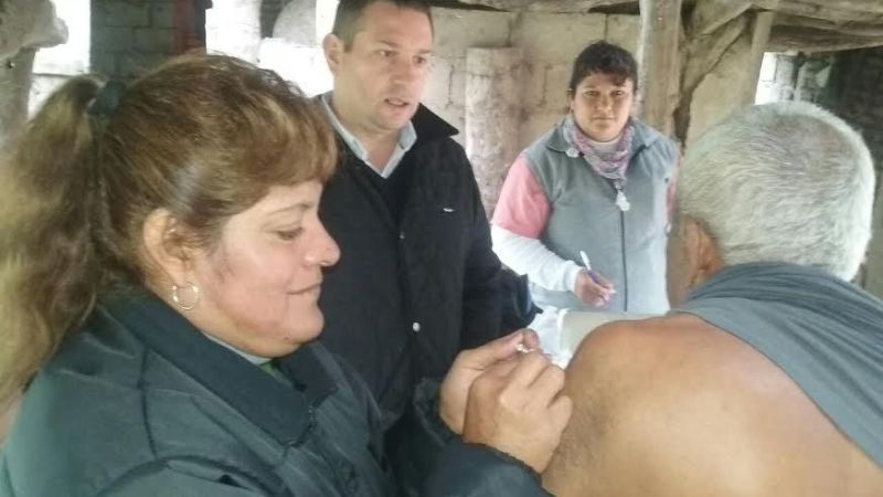Aplicaron vacunación antigripal a pobladores afectadas por las lluvias