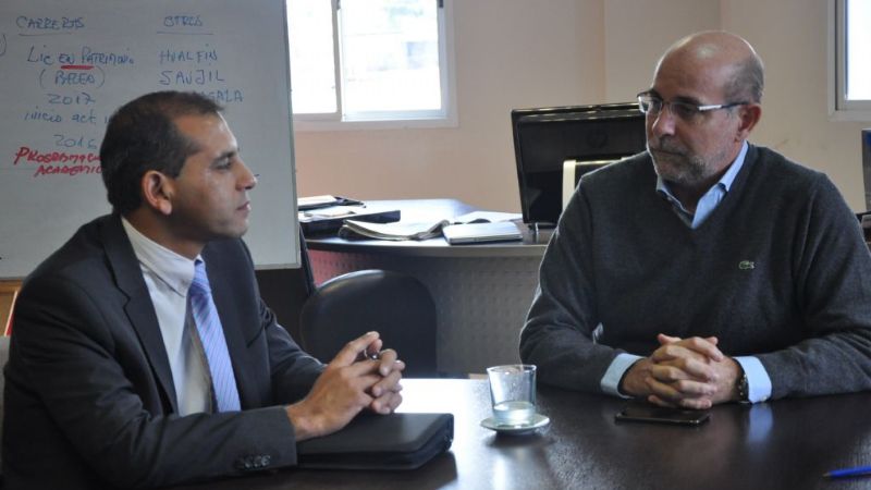 El Rector se reunió con el intendente de Mutquín