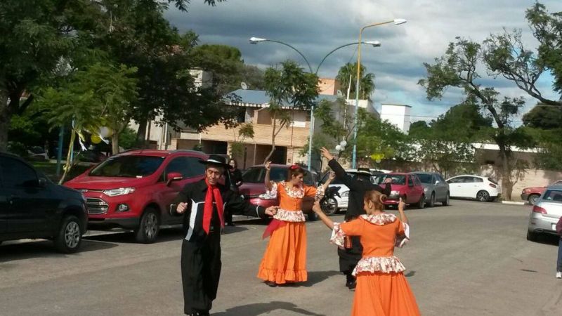 Emotiva ceremonia de inauguración del campanario de la capilla de Fátima