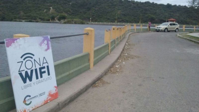 Ya hay Wifi libre y botón antipánico en el paseo de El Jumeal