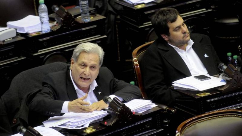 Los antidespidos son ley y se aguarda el veto de Macri