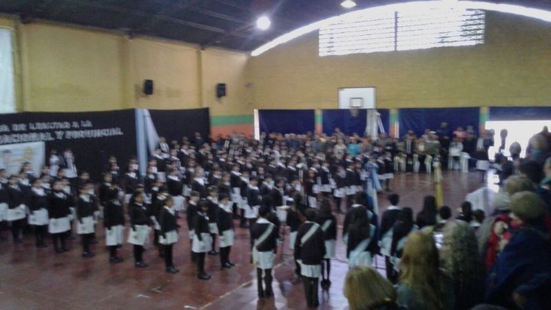 Alumnos de 6° del Colegio del Carmen juraron la Constitución