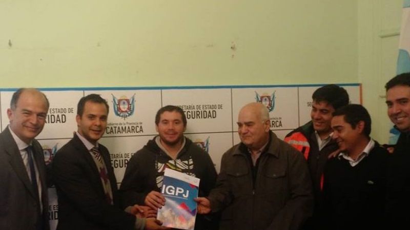 Entregaron Personería Jurídica a la Asociación de Bomberos Voluntarios “Halcón”