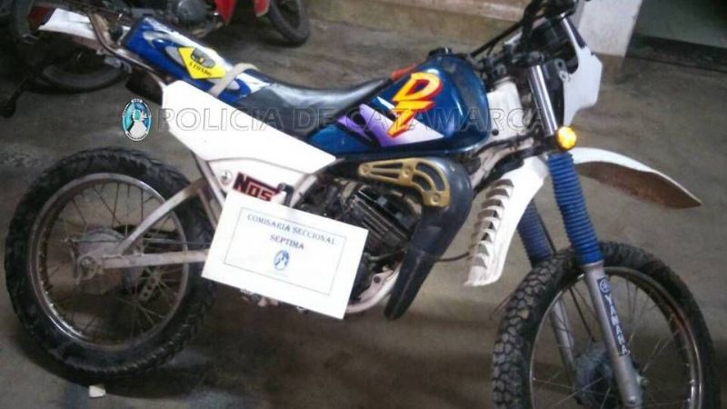 Encuentran una moto robada en 2006