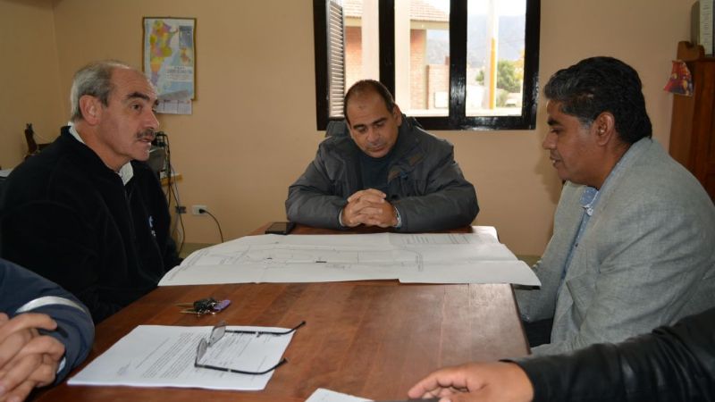 Se acordó la construcción de nueva traza de la RNNº 40 y la universidad en Belén