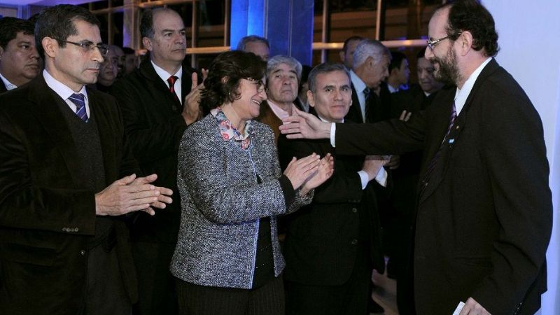 La Gobernadora en la inauguración de la banca electrónica del Nación