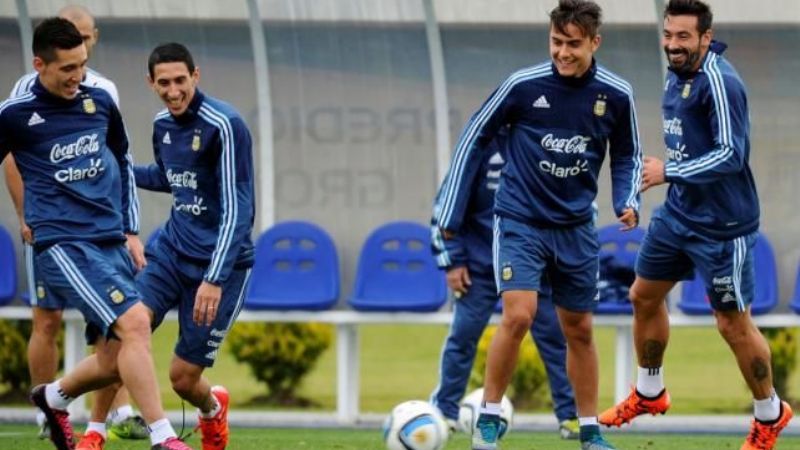 Martino mantiene a Icardi y Dybala en la lista para Río