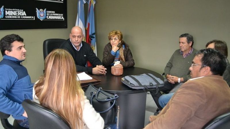 Medianos mineros quieren conformar una asociación