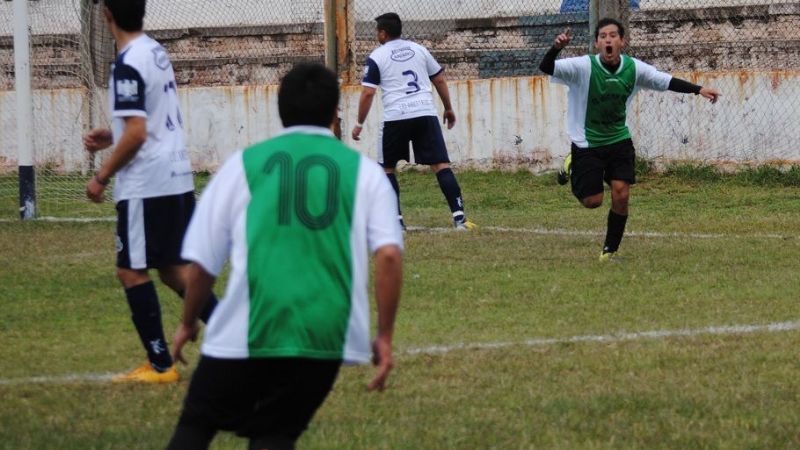 Empate 1 a 1 entre La Merced y Los Sureños, en Paclín