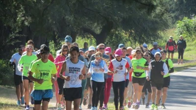 Entusiasta corrida con vistas a los 21 Km.  por Malvinas