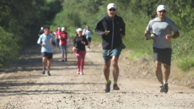 Entusiasta corrida con vistas a los 21 Km.  por Malvinas