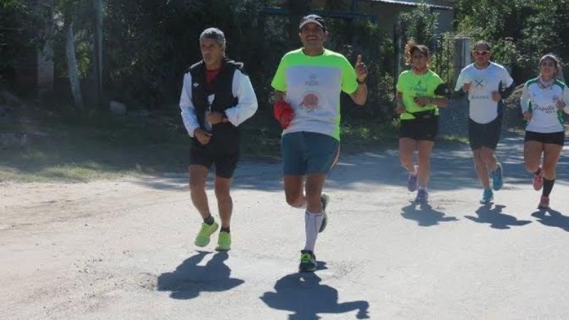 Entusiasta corrida con vistas a los 21 Km.  por Malvinas