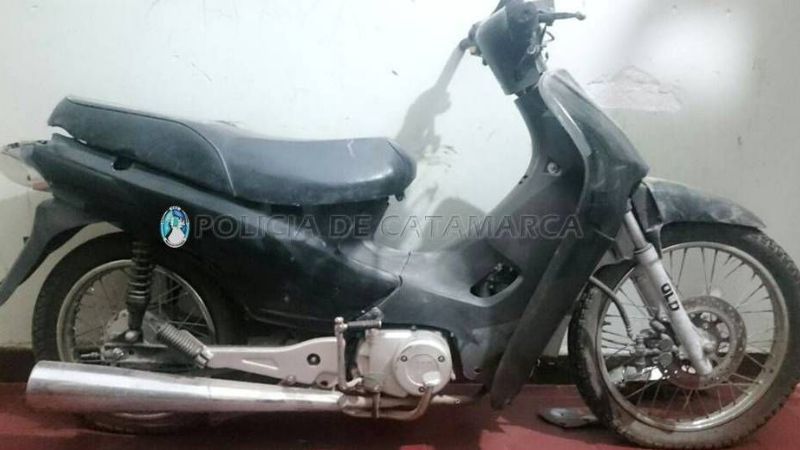 La policía pide por una moto que hace tres años está en la comisaría